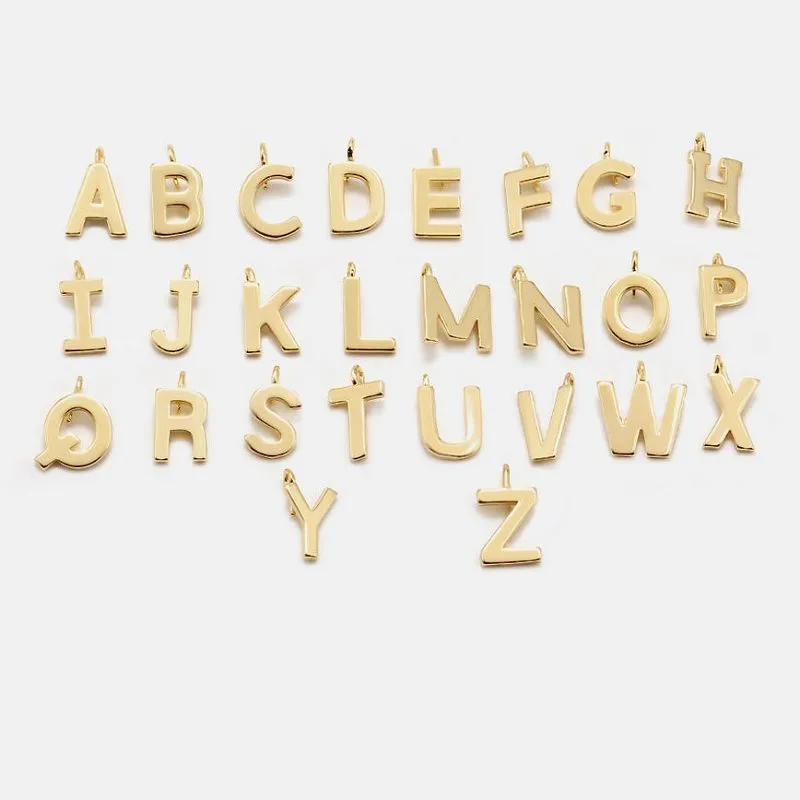 Талисман с висулка с инициал от 26 букви