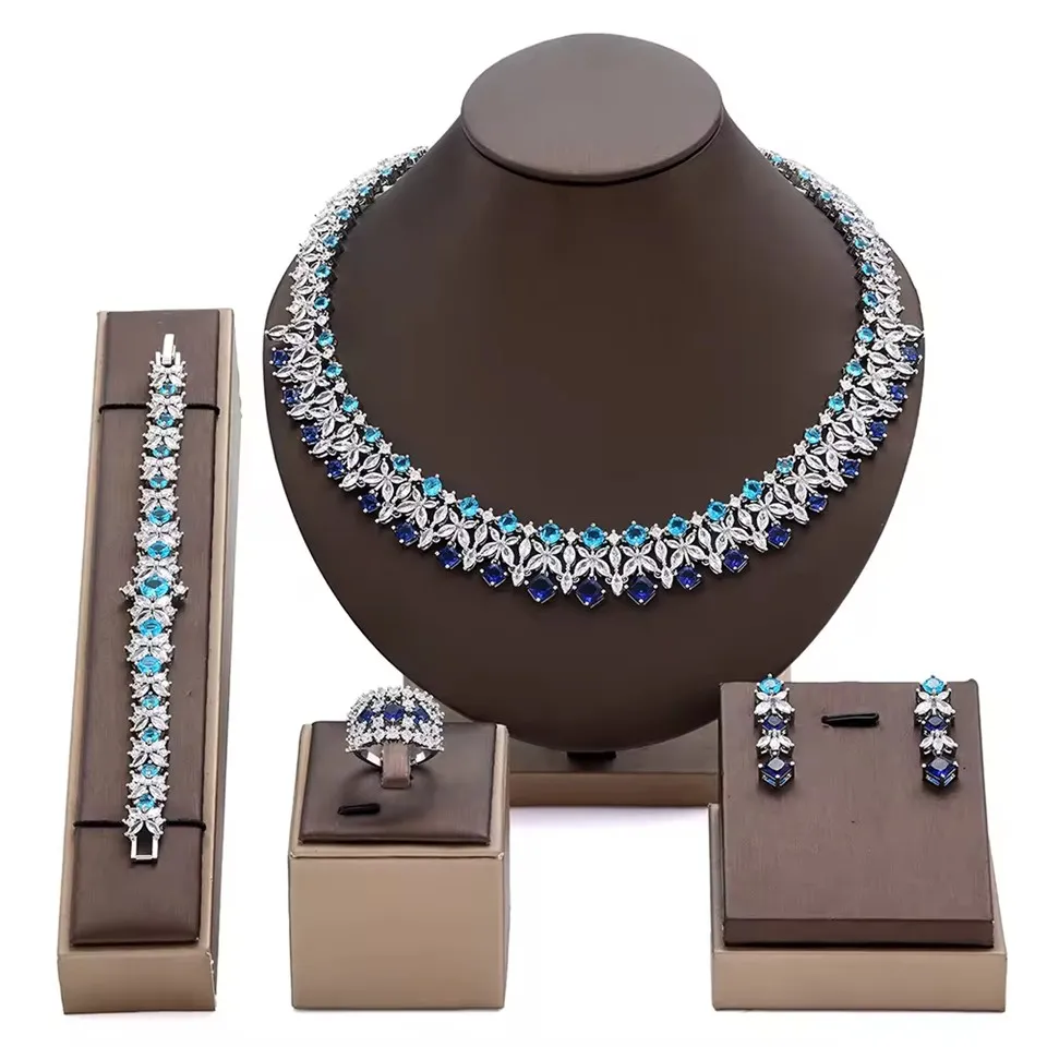 Модни пълни комплекти бижута