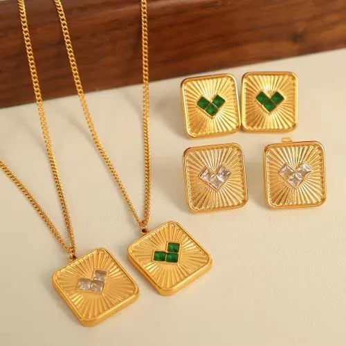 Комплект колие и обеци