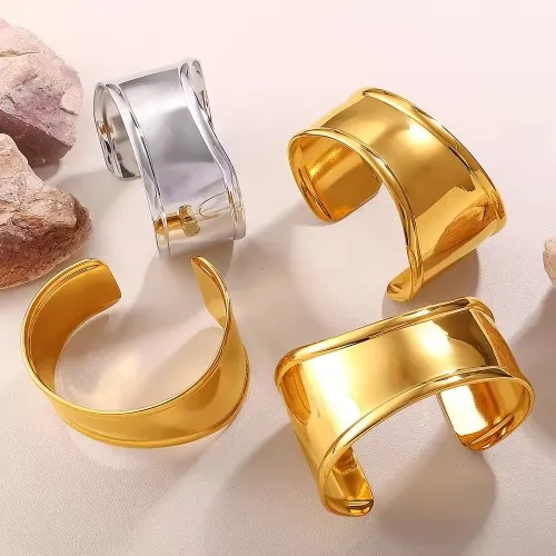 Гривни от неръждаема стомана в ретро-стил